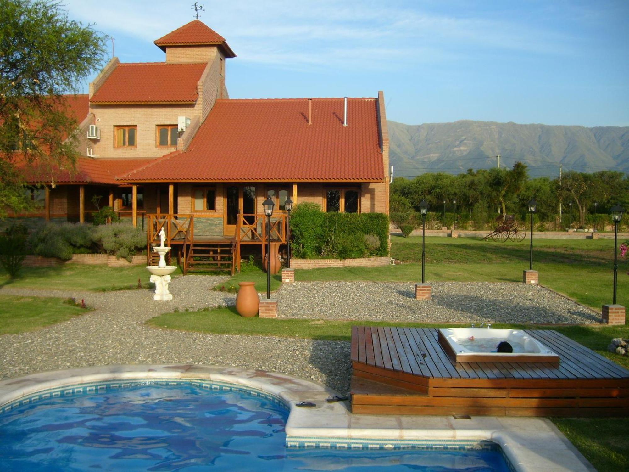 Lauquen Pilmaiquen Y Spa Villa de Merlo Ngoại thất bức ảnh