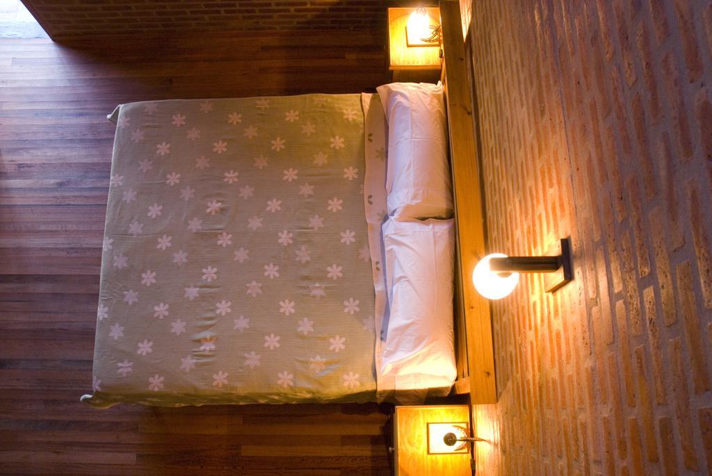 Lauquen Pilmaiquen Y Spa Villa de Merlo Ngoại thất bức ảnh